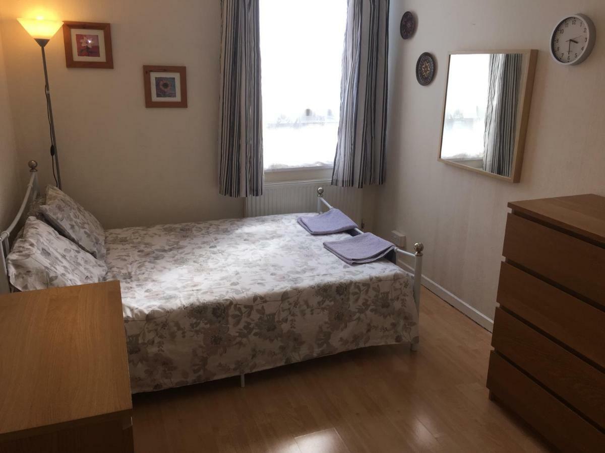 Two Bedroom Apartment In Royal Greenwich Лондон Екстериор снимка